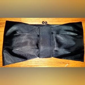 Madison studio clutch